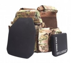 DCS 5.56 Multicam PC NIJ-4+ZIJPL+TK DCS 5.56 Multicam plate carrier klasse 4 + zijplaten + klep tassen setup (04)